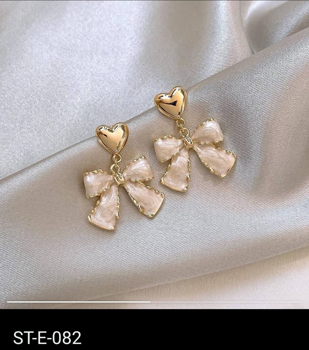 Golden Bow Earrings